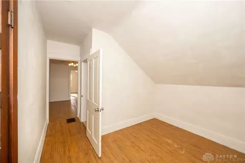 120 W Vine St, Reading, OH 45215 photo 9