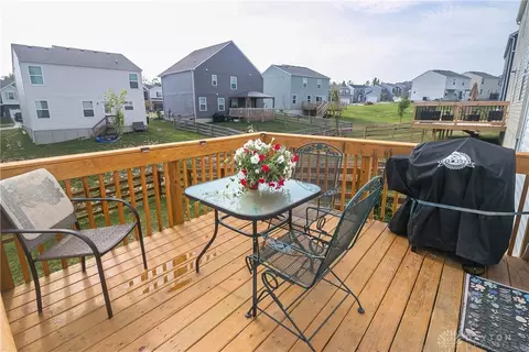 2844 Pine Leaf Ct, Hamilton, OH 45013 photo 25