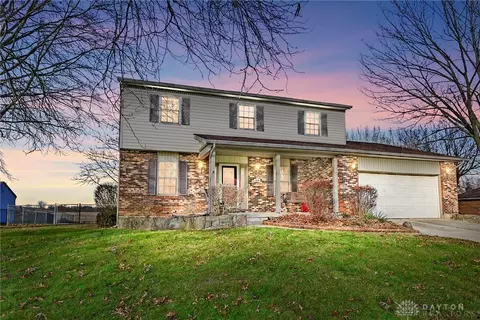 315 Rankin Dr, Englewood, OH 45322
