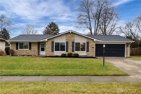 4204 Wagner Rd, Kettering, OH 45440