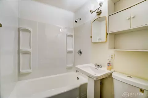 635 S Burnett Rd, Springfield, OH 45505 photo 11