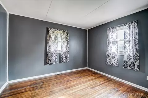 635 S Burnett Rd, Springfield, OH 45505 photo 8