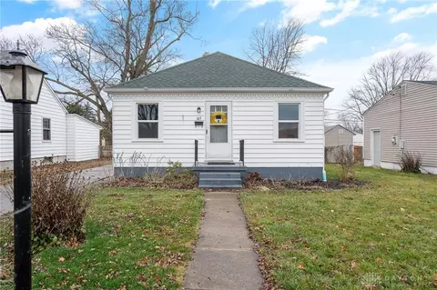 165 Richardson Pl, Wilmington, OH 45177