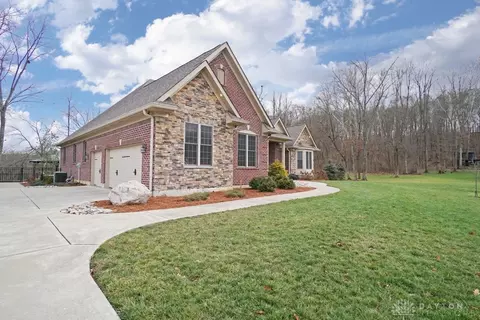 5716 Rivers Fork Dr, Morrow, OH 45152 photo 2
