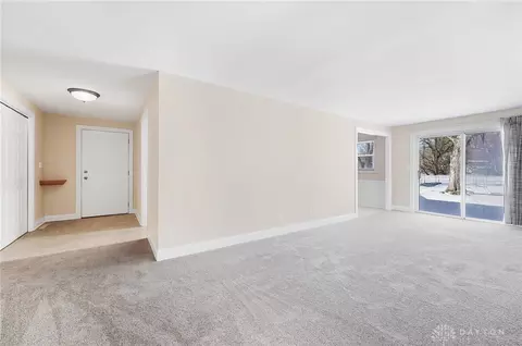 63 Coachman Dr, Centerville, OH 45458 photo 8