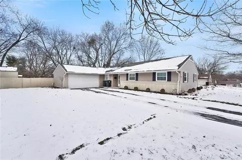 63 Coachman Dr, Centerville, OH 45458 photo 2