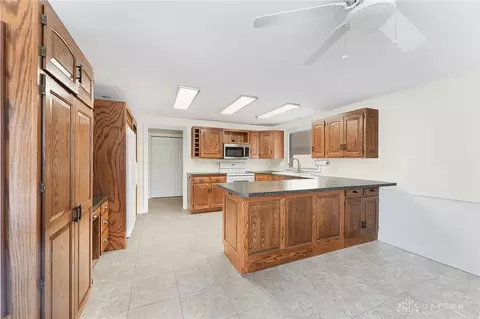 63 Coachman Dr, Centerville, OH 45458 photo 13