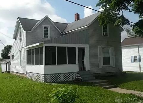 8977 Liberty St, Union City, OH 45390