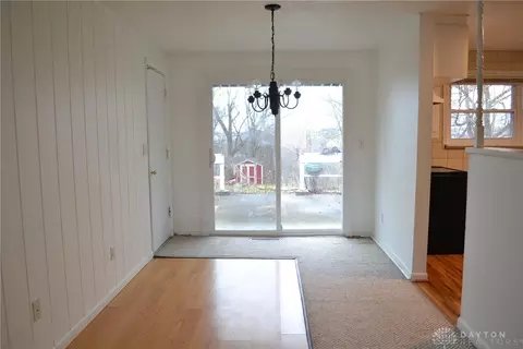 671 E Crescentville Rd, Cincinnati, OH 45246 photo 6