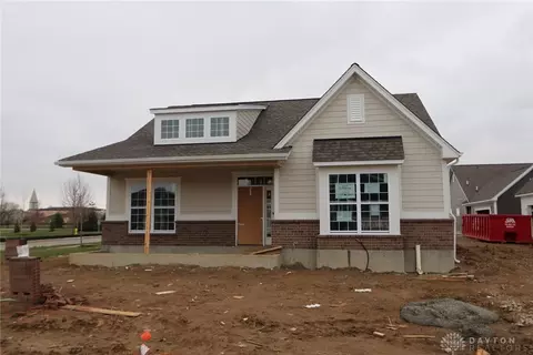 3989 Pepperwell Cir #1, Sugarcreek Township, OH 45440