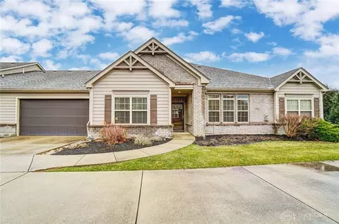 1400 Bourdeaux Way, Centerville, OH 45458