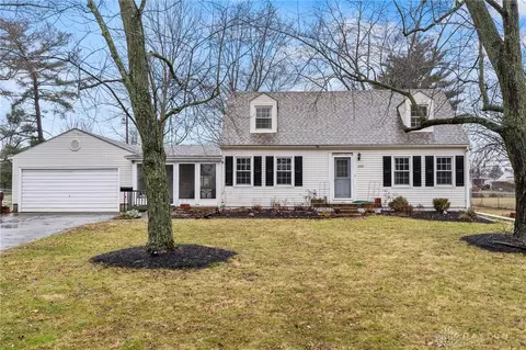 3769 Woodman Dr, Dayton, OH 45429