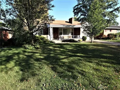 5568 Sunnywoods Ln, Cincinnati, OH 45239