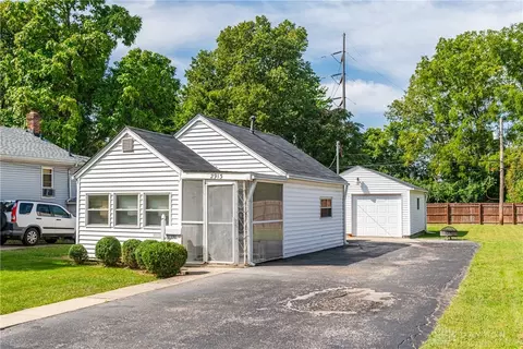 2913 Gaylord Ave, Dayton, OH 45419
