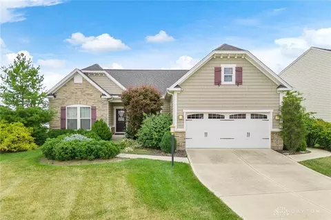 1260 Senna St, Tipp City, OH 45371