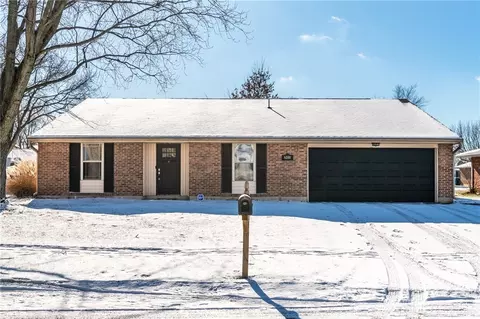 6100 Charlesgate Rd, Dayton, OH 45424