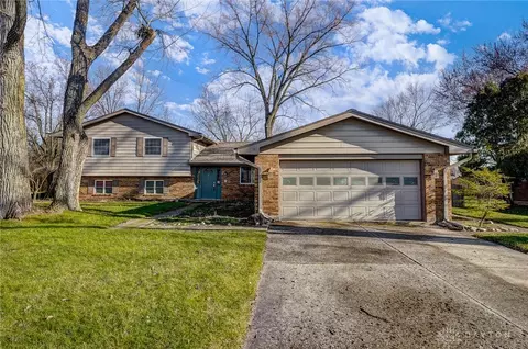 2130 Crystal Marie Dr, Dayton, OH 45431