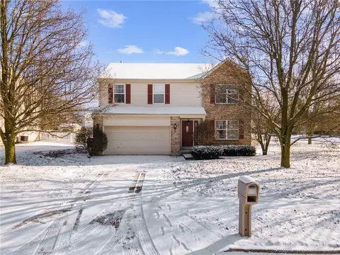 313 Sagebrush Dr, Clayton, OH 45315