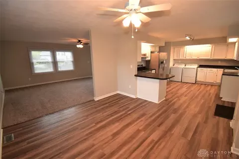 25 Reich St, Dayton, OH 45426