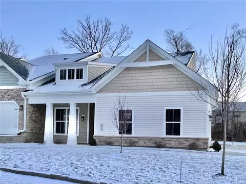 4367 Cottage Park Dr, Beavercreek, OH 45430