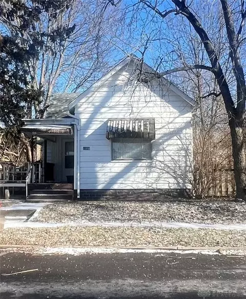 1203 Lind St, Middletown, OH 45044