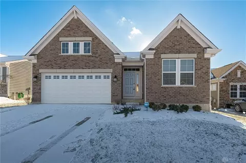 2160 Prestwick Bnd, Miamisburg, OH 45342