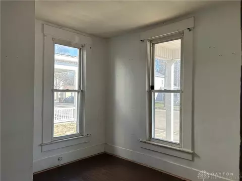 15 N Main St, Franklin, OH 45005 photo 8