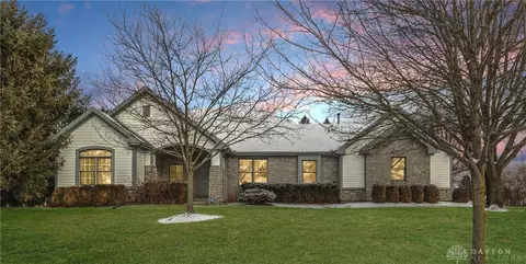 8839 Yankee Cove Ct, Washington Township, OH 45458