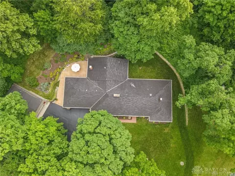 401 Ivycrest Ter, Kettering, OH 45429 photo 35