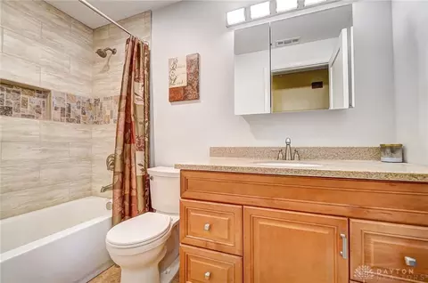 1040 Independence Dr, Kettering, OH 45429 photo 44