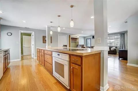 1040 Independence Dr, Kettering, OH 45429 photo 20