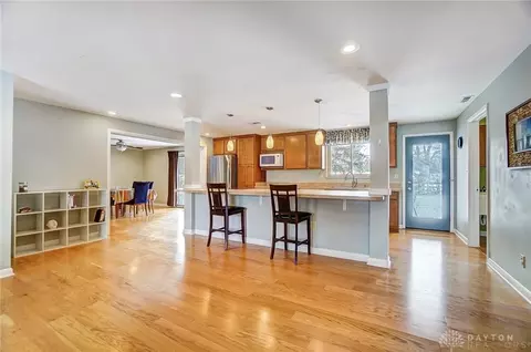 1040 Independence Dr, Kettering, OH 45429 photo 14