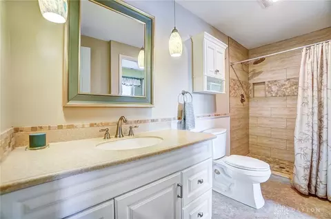 1040 Independence Dr, Kettering, OH 45429 photo 31