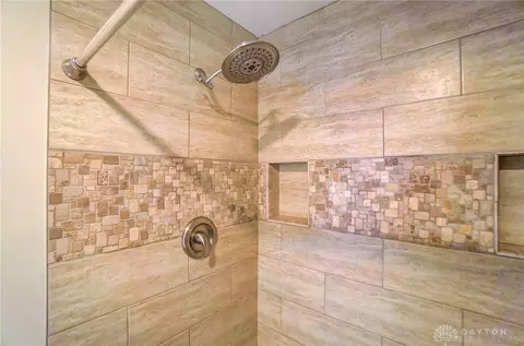 1040 Independence Dr, Kettering, OH 45429 photo 33