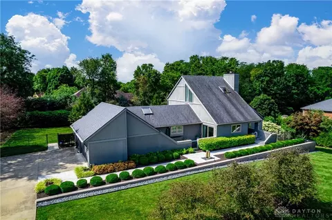 1662 Ladera Trl, Dayton, OH 45459