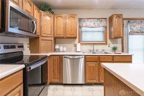 30 Cascade Ct, Springboro, OH 45066 photo 9