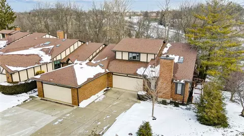 7178 Fallen Oak Trce, Centerville, OH 45459