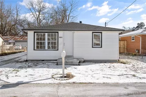 1708 Lowell Dr, Fairborn, OH 45324