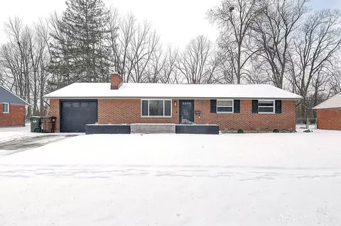 621 Damian St, Vandalia, OH 45377