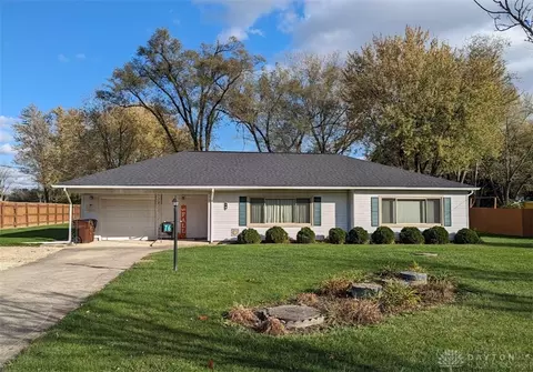 76 S Tecumseh Rd, Springfield, OH 45506