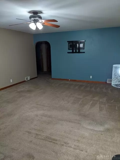 76 S Tecumseh Rd, Springfield, OH 45506 photo 11
