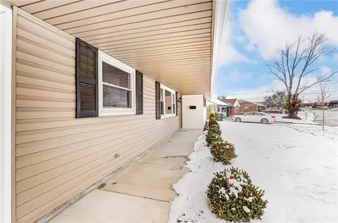110 Cushwa Dr, Centerville, OH 45459 photo 3