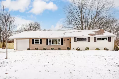 110 Cushwa Dr, Centerville, OH 45459