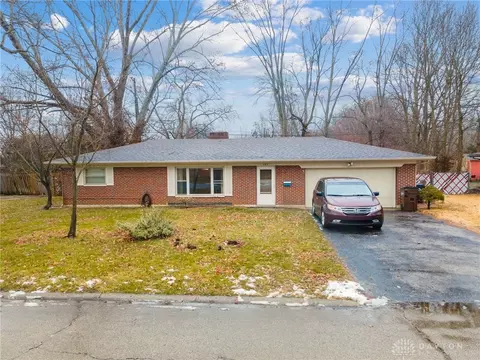389 Minty Dr, Dayton, OH 45415
