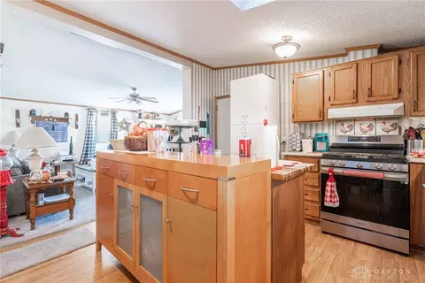 585 Diamond Loop, Middletown, OH 45044 photo 10