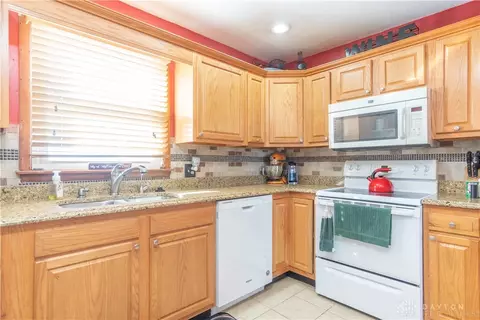 603 E Main St, Anna, OH 45302 photo 16