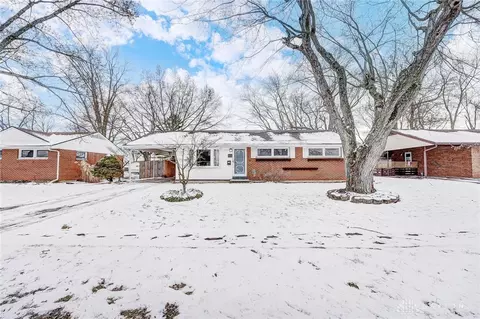 332 Kirkwood Dr, Vandalia, OH 45377