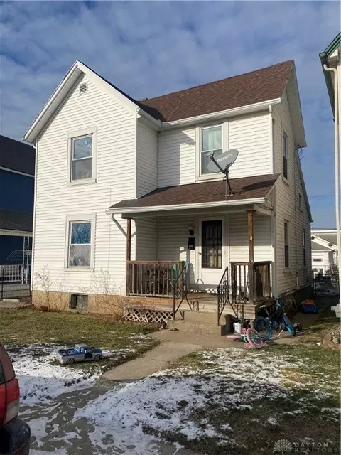 1409 Schaeffer St, Dayton, OH 45404