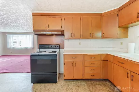 6 E Auburn Ave, Springfield, OH 45506 photo 16
