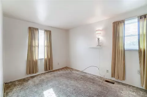 6 E Auburn Ave, Springfield, OH 45506 photo 22